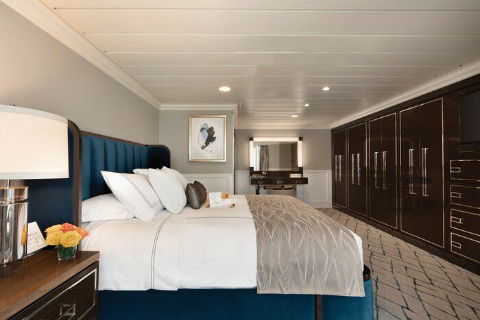 Accommodation on Oceania Nautica